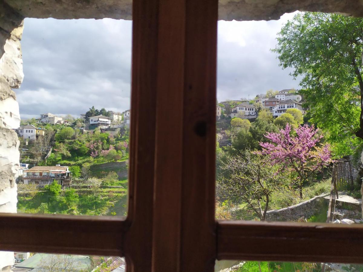 Guest House Salaria Gjirokastër Buitenkant foto