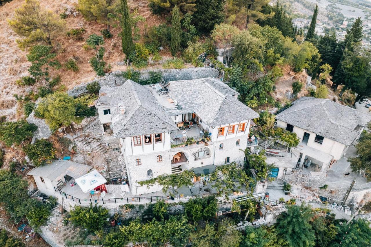 Guest House Salaria Gjirokastër Buitenkant foto